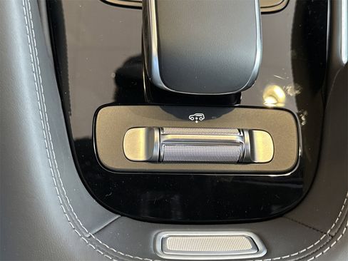 New 2026 Mercedes-Benz GLE 53 AMG Base image 33