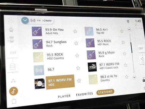 New 2026 Land Rover Range Rover Velar Dynamic SE image 9