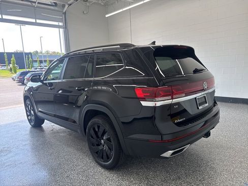 New 2026 Volkswagen Atlas SE AWD/4WD image 2