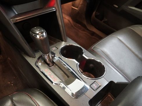 Used 2016 GMC Terrain SLT w/ Open Road Package image 8