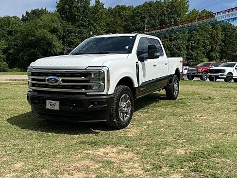 Used 2024 Ford F250 King Ranch AWD/4WD image 3
