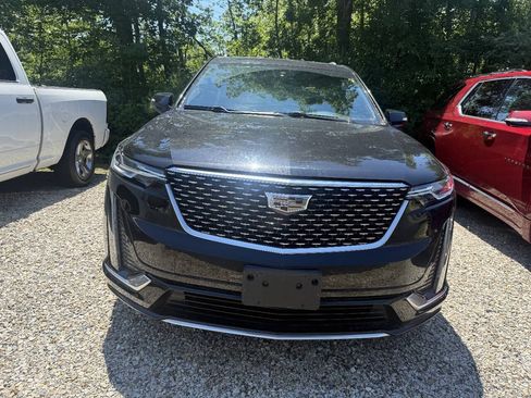 Used 2021 Cadillac XT6 Luxury AWD/4WD image 3