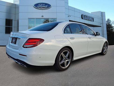 Used 2018 Mercedes-Benz E 300 E 300 image 8