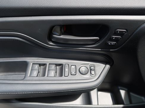 Used 2025 Honda Odyssey EX-L image 18