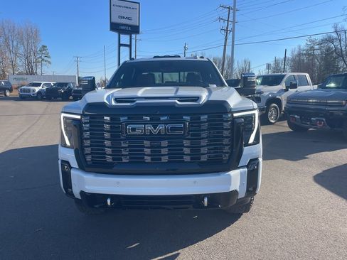 New 2026 GMC Sierra 2500 Denali Ultimate image 8