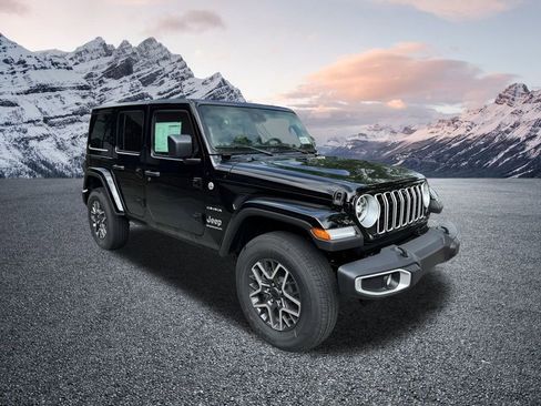New 2024 Jeep Wrangler Unlimited Sahara w/ Technology Group AWD/4WD image 7