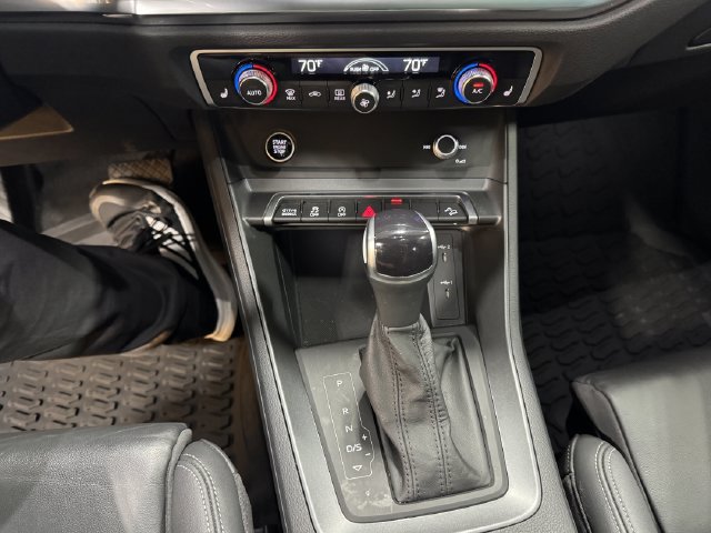 Certified 2023 Audi Q3 2.0T Premium w/ Black Optic Sport Package AWD/4WD image 19