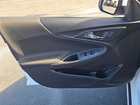 Used 2024 Chevrolet Malibu LT image 21