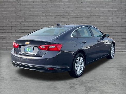 Certified 2025 Chevrolet Malibu LT FWD image 2