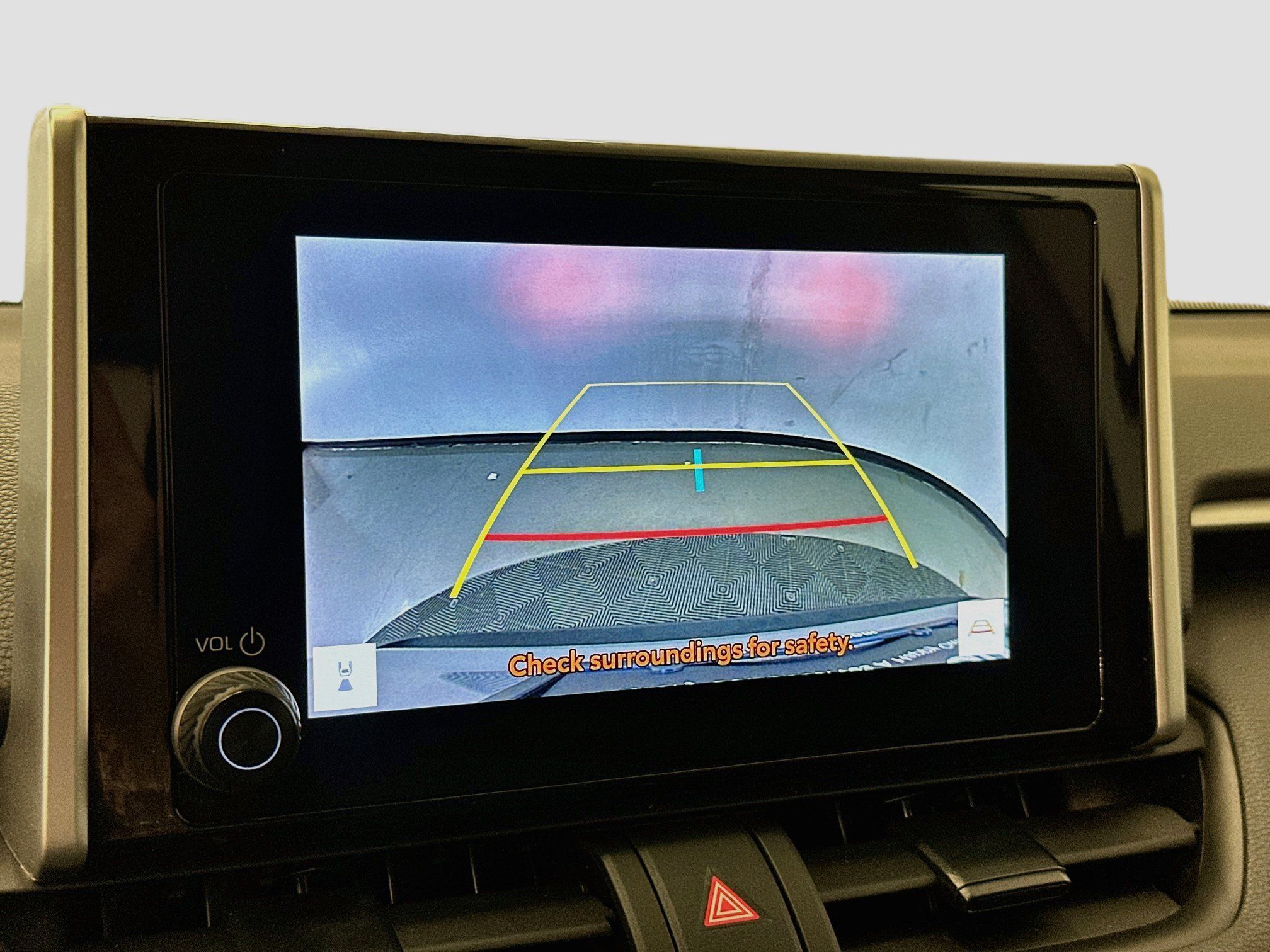 Used 2025 Toyota RAV4 XLE AWD/4WD image 23