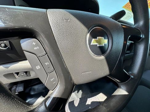 Used 2012 Chevrolet Silverado 3500 W/T image 40