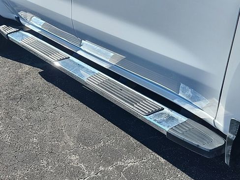 Used 2024 Chevrolet Silverado 1500 Custom image 19