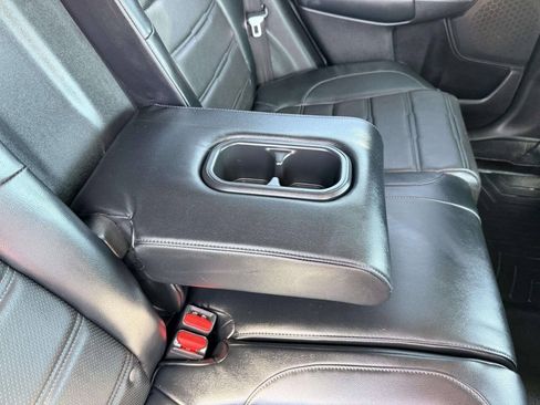 Used 2017 Honda CR-V Touring image 30