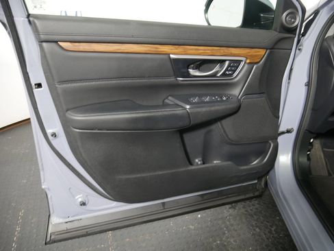 Certified 2020 Honda CR-V Touring image 15