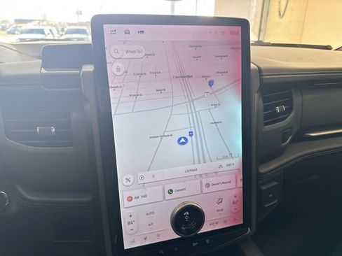 Used 2023 Ford Expedition Platinum image 45