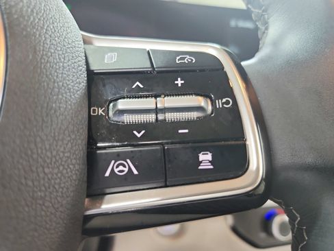 Used 2025 Kia Sorento EX FWD image 26