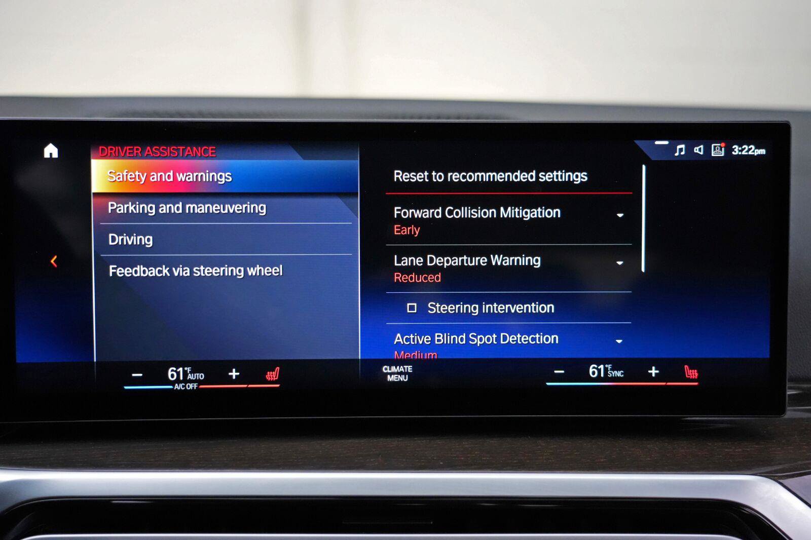 Used 2023 BMW i4 eDrive35 w/ Premium Package RWD image 30