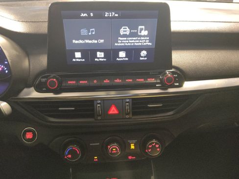 Used 2021 Kia Forte GT-Line FWD image 25