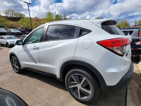 Used 2022 Honda HR-V EX image 12