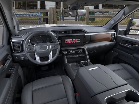 New 2026 GMC Sierra 2500 Denali w/ Denali Reserve Package image 15