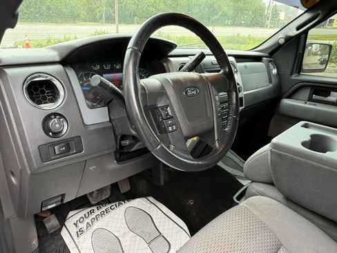 Used 2013 Ford F150 XLT w/ Luxury Equipment Group image 19