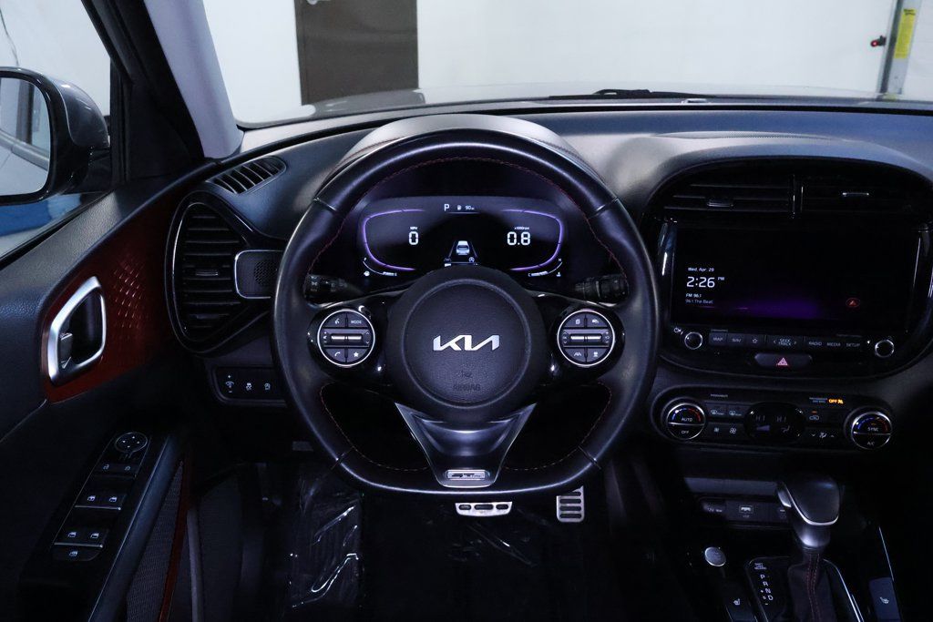 Used 2023 Kia Soul GT-Line w/ GT-Line Technology Package FWD image 19