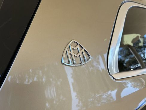 Used 2021 Mercedes-Benz Maybach GLS 600 4MATIC image 23