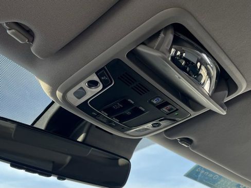 Certified 2022 Honda Pilot Elite image 27