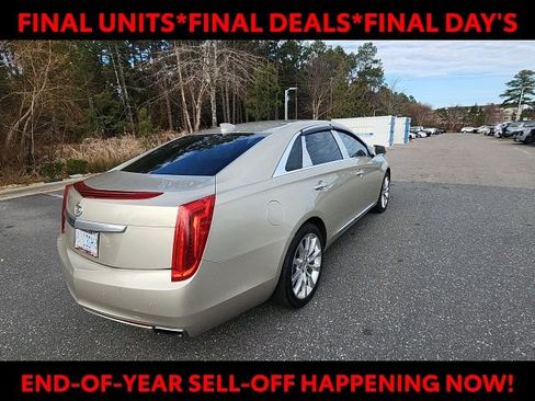 Used 2015 Cadillac XTS Luxury image 12
