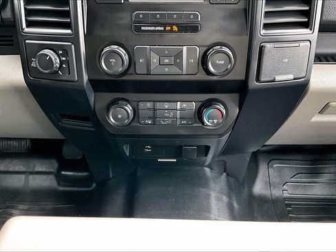 Used 2017 Ford F150 XL w/ XL Power Equipment Group AWD/4WD image 23