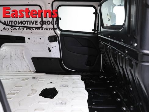 Used 2021 RAM ProMaster City Tradesman SLT FWD image 22
