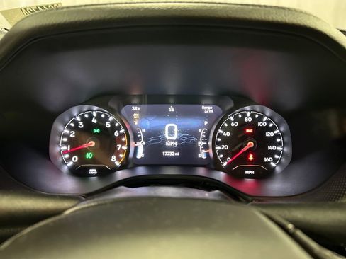 Used 2025 Jeep Compass Latitude w/ Altitude Special Edition image 16