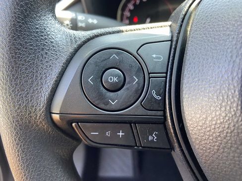 Used 2024 Toyota RAV4 LE FWD image 32