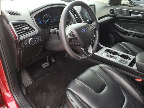 Used 2022 Ford Edge Titanium AWD/4WD image 21