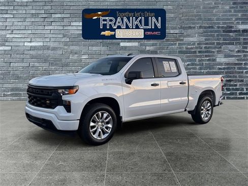 Used 2025 Chevrolet Silverado 1500 Custom image 1