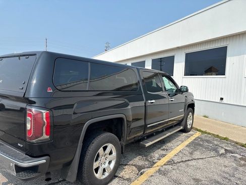 Used 2016 GMC Sierra 1500 SLT w/ Enhanced Driver Alert Package AWD/4WD image 5
