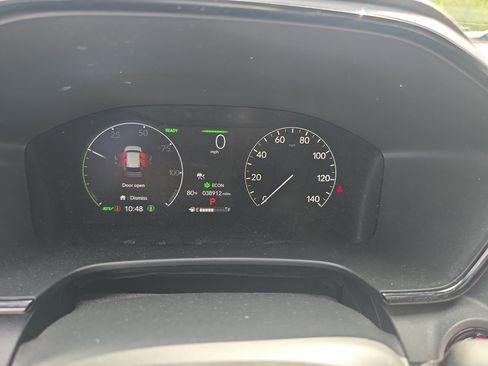 Used 2024 Honda CR-V Sport image 19