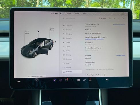 Used 2018 Tesla Model 3 Mid Range image 2
