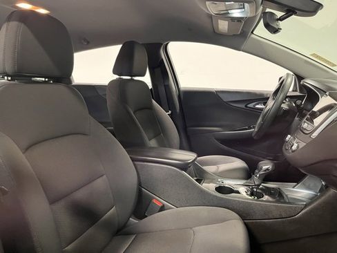 Used 2022 Chevrolet Malibu LT image 10
