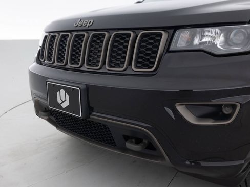 Used 2017 Jeep Grand Cherokee Limited 75th Anniversary AWD/4WD image 16