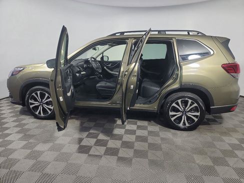 Used 2023 Subaru Forester Limited image 16