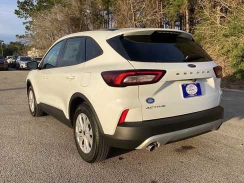 New 2025 Ford Escape Active image 7