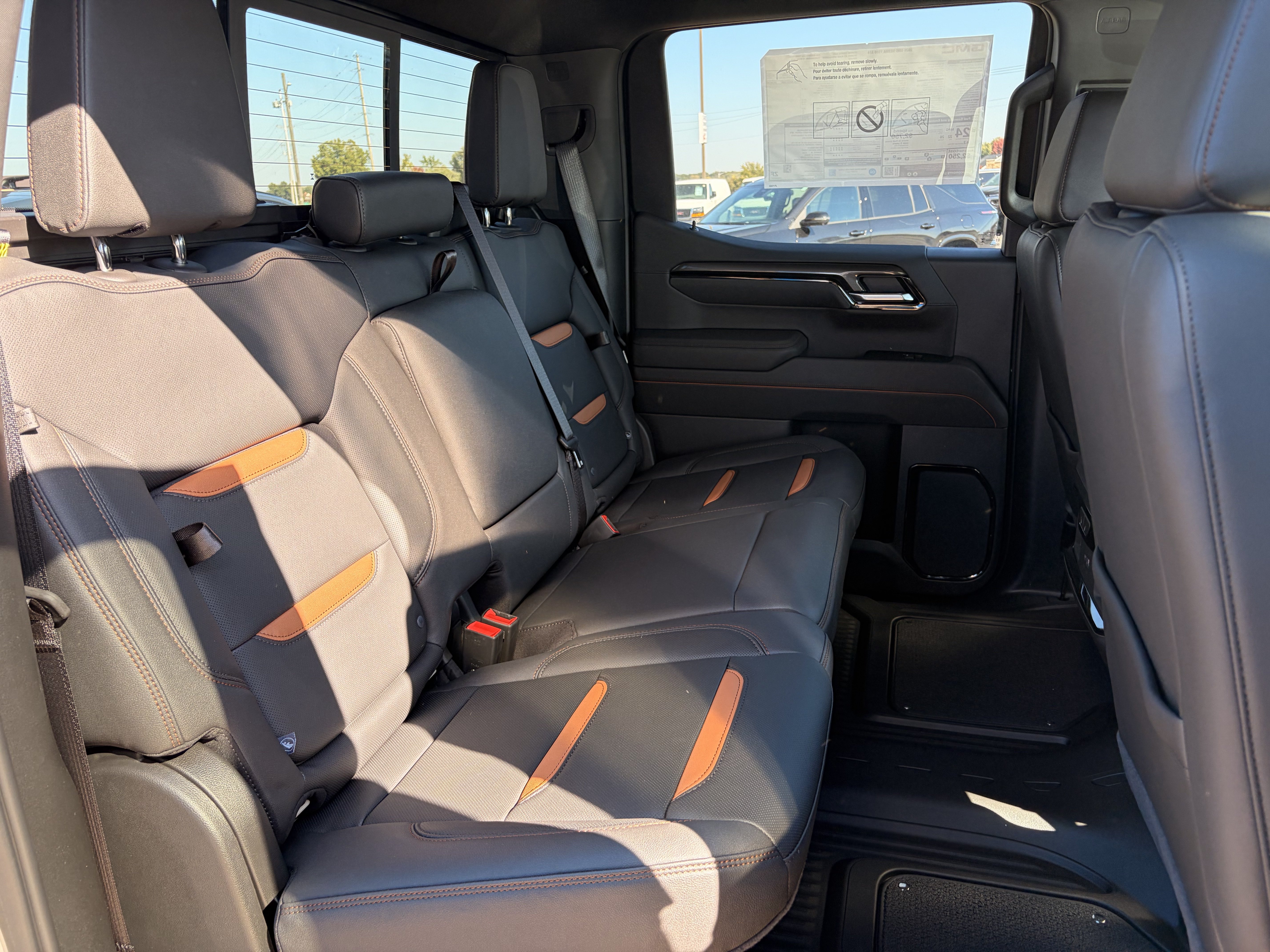 New 2026 GMC Sierra 1500 AT4 w/ AT4 Premium Package AWD/4WD image 24