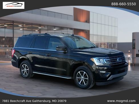 Used 2019 Ford Expedition XLT w/ Equipment Group 202A RWD image 6