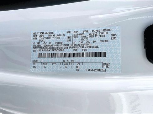 New 2026 Ford F250 XL w/ F-250 >10K GVWR Package image 8