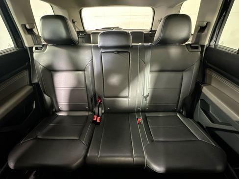 Used 2023 Volkswagen Atlas SE FWD image 30
