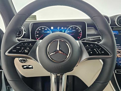 New 2026 Mercedes-Benz GLC 300 4MATIC image 22