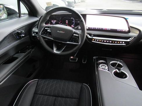 New 2026 Cadillac Lyriq V image 13