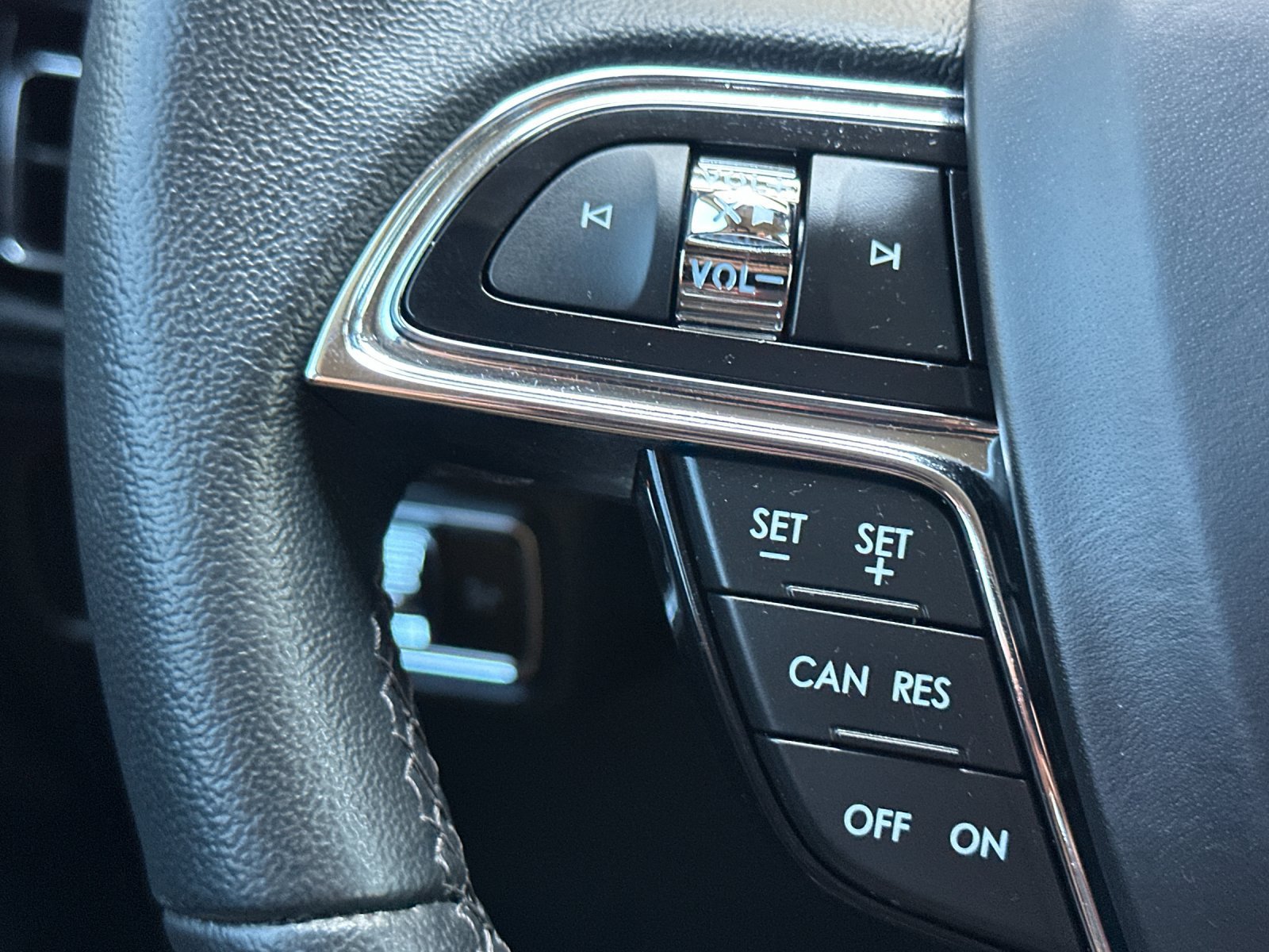 Certified 2023 Lincoln Nautilus FWD w/ Premium Package image 27