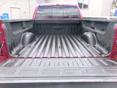 Used 2018 Chevrolet Silverado 1500 LT w/ All Star Edition image 12